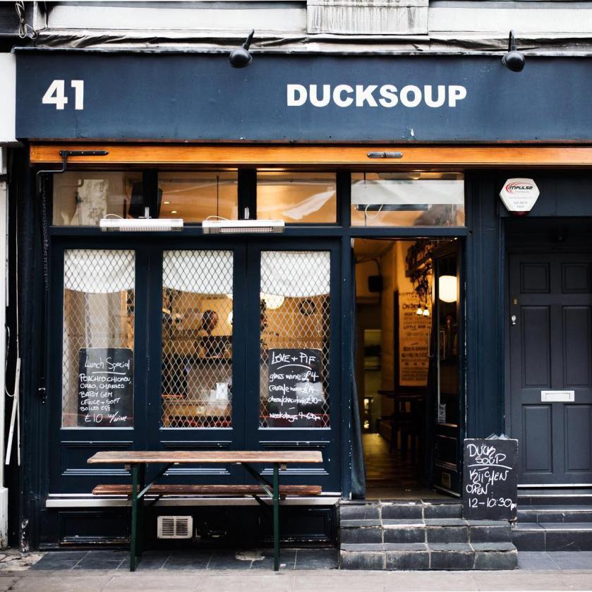 12393941_926928560720419_207357124_n