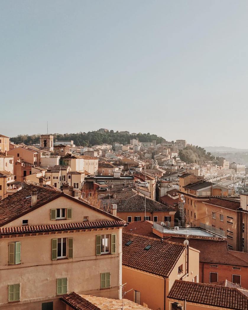 13099010_102003073545812_780325067_n