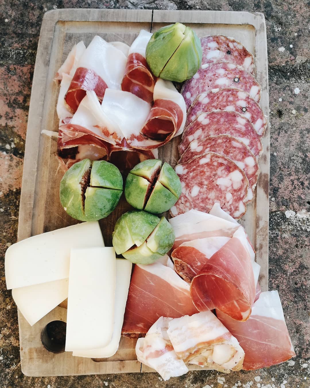 36135989_1868073469912136_3250441123742613504_n